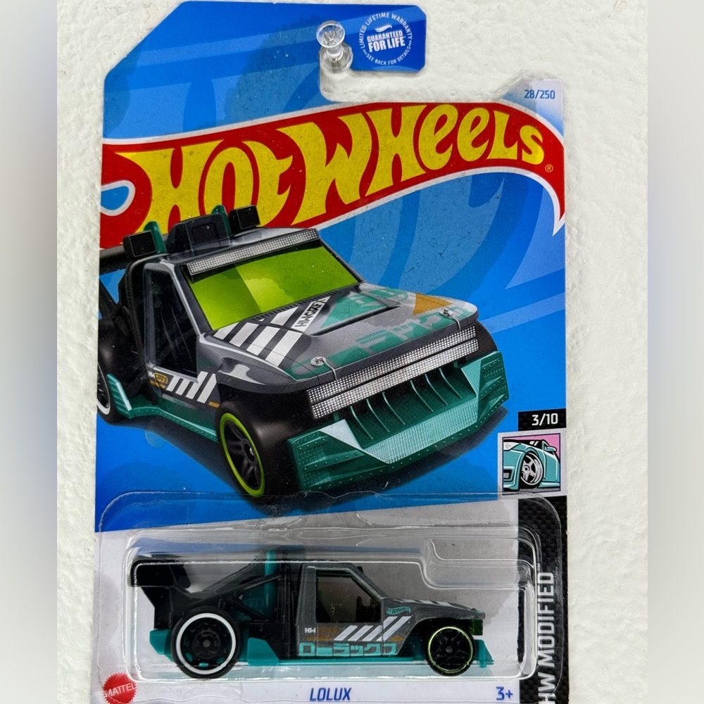 New Hot Wheels Lolux 
Packaging is in good condition.